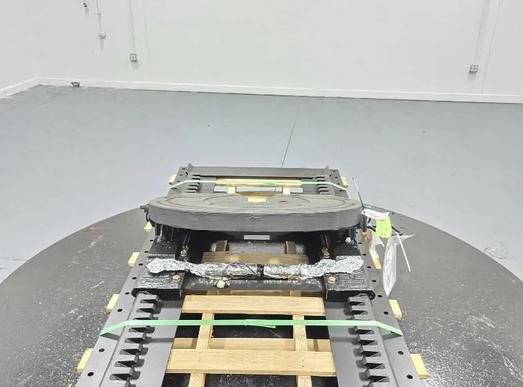 Holland FW70 Heavy Haul Fifth Wheel Assembly - Image 8