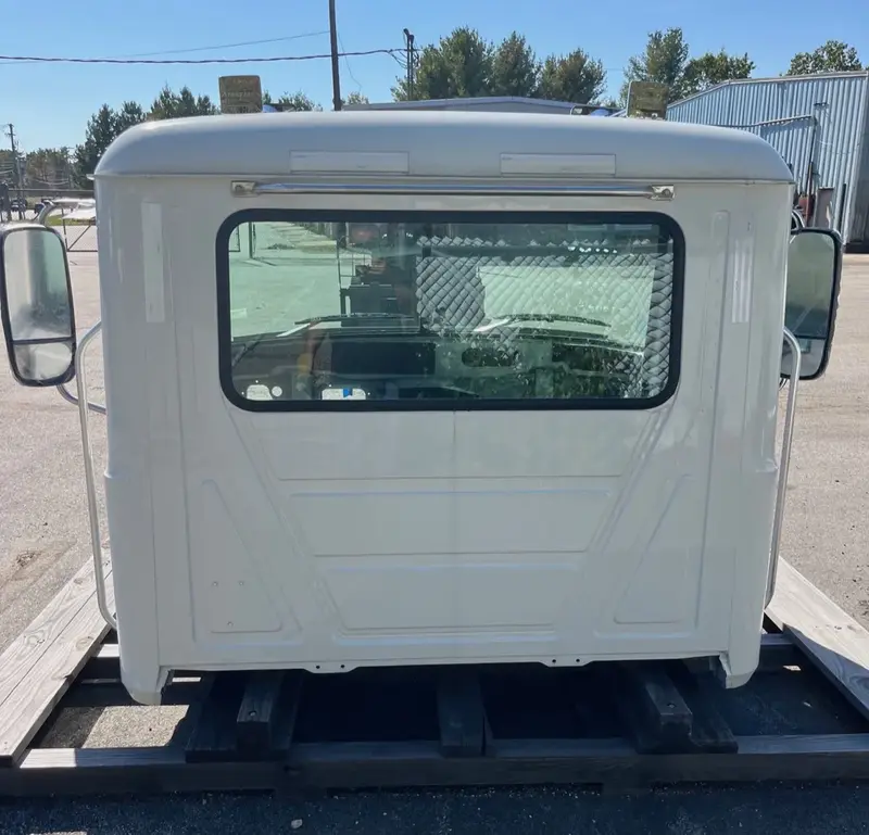Mack GR Series (Granite) Cab Shell - Image 4