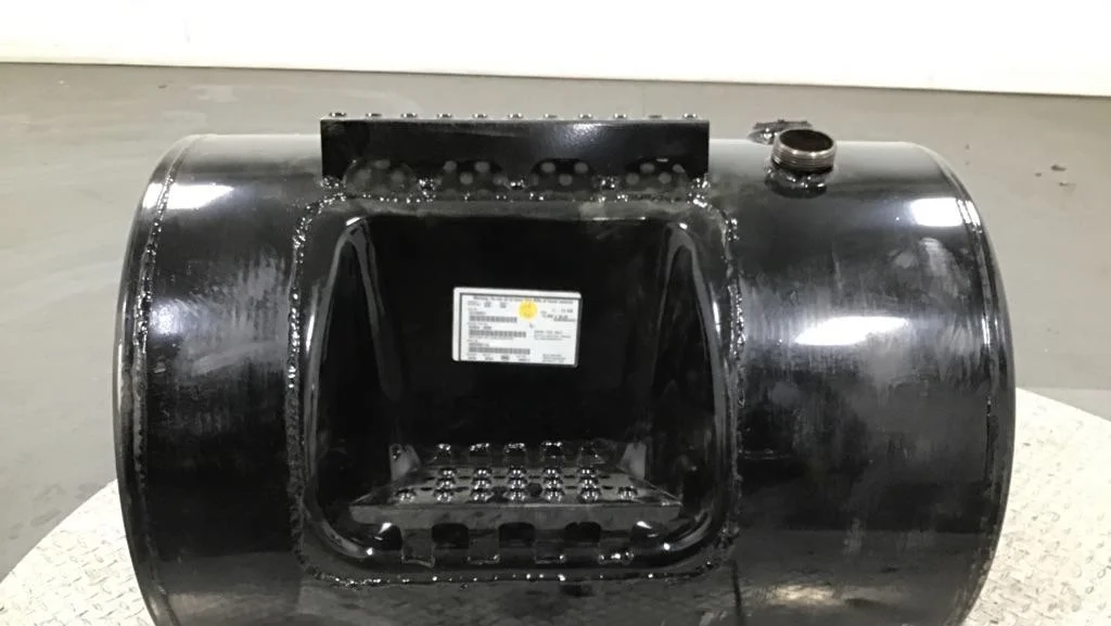 Mack Reversible Fuel Tank - Image 1