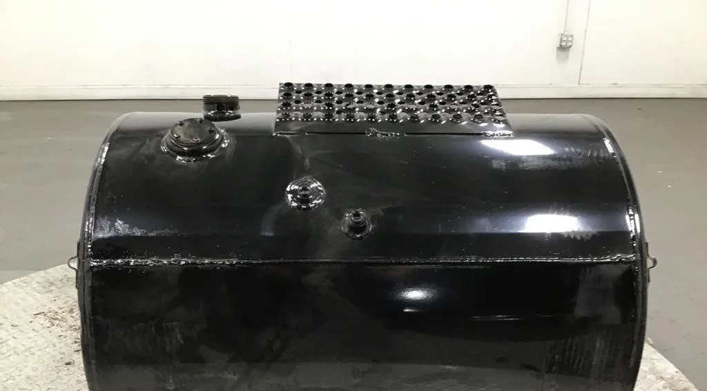 Mack Reversible Fuel Tank - Image 2