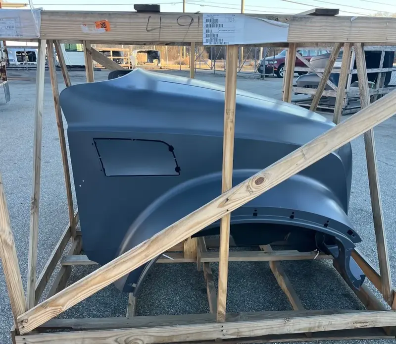 Mack GR(F) Series Hood - OE - Image 1