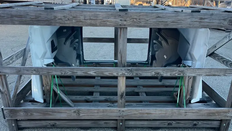 Mack GU/GR Series Hood - Image 3