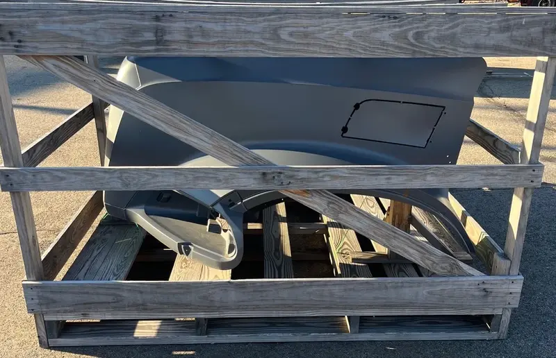 Mack GU8/GR(B) Series Hood - Image 2