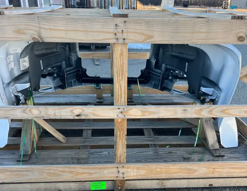 Mack MD Series Hood - Image 3