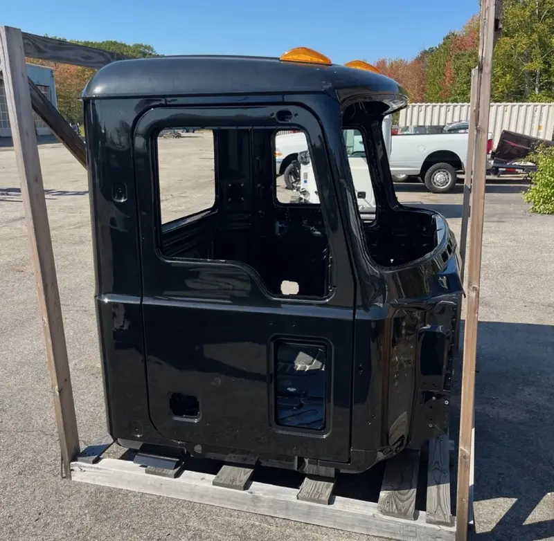 Mack MD Series Cab Shell - Image 6