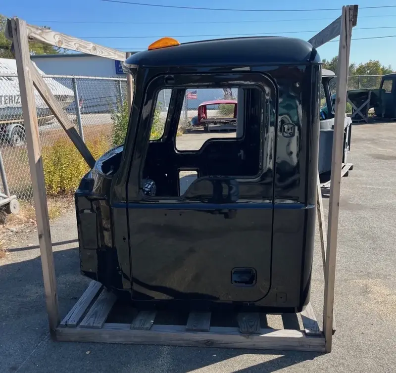 Mack MD Series Cab Shell - Image 7