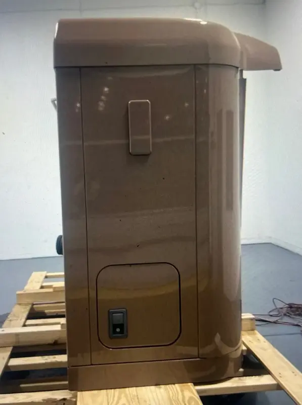 Mack Sleeper Box - Image 3